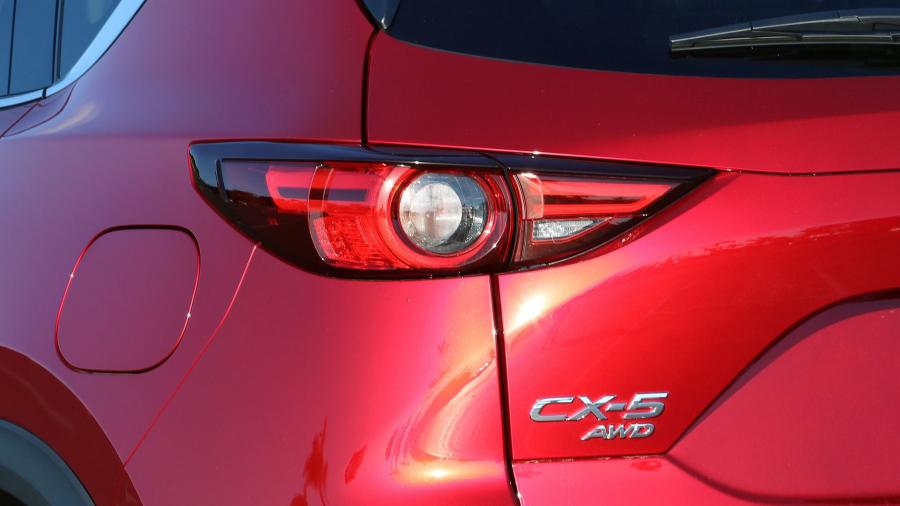 Детали экстерьера Mazda CX-5 2017 года  (NA) (фото 45 из 59)